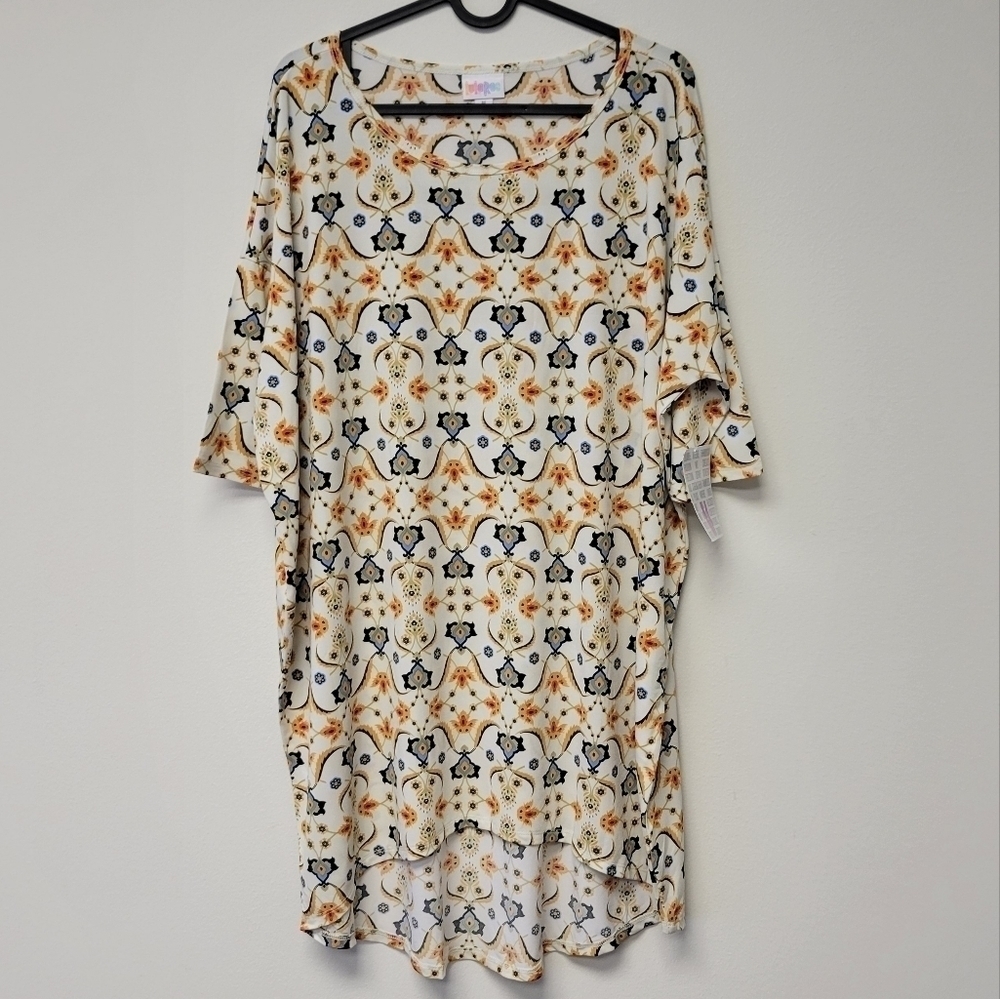 LulaRoe Irma Damask floral Tunic top M